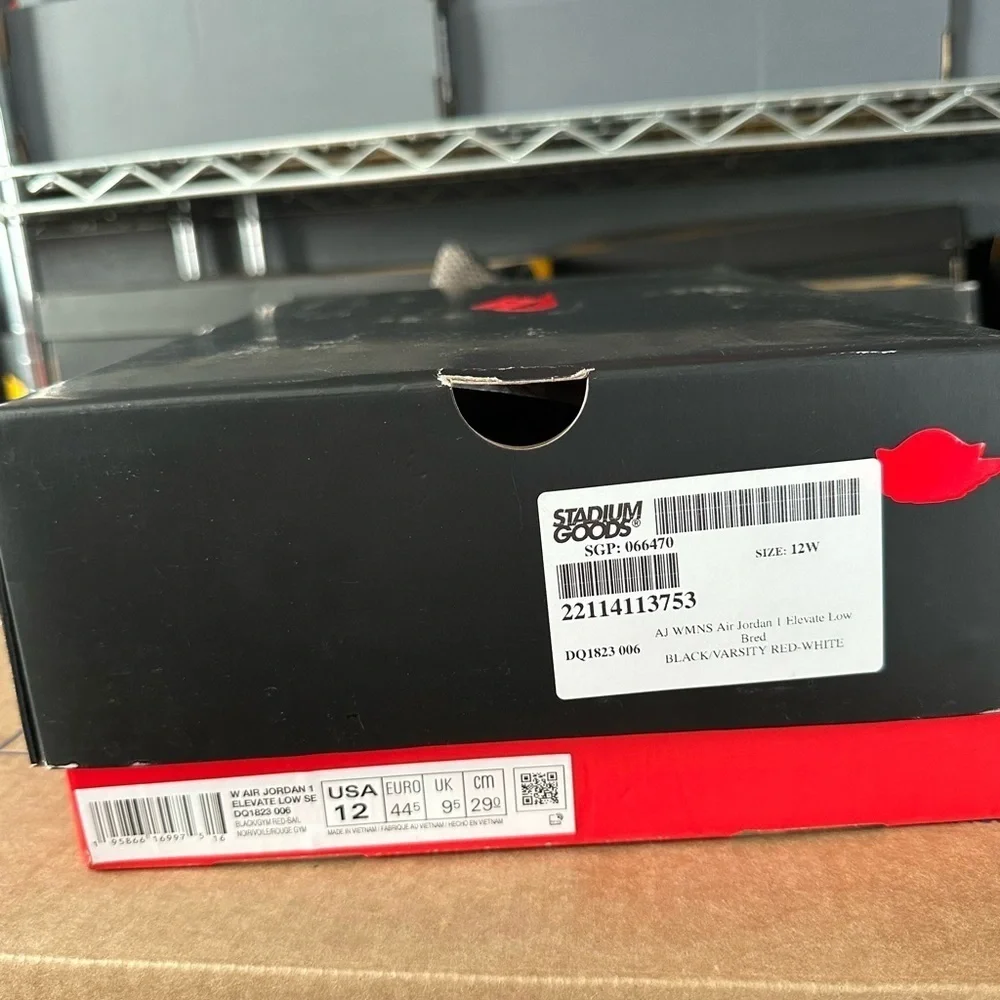 Jordan 1 low OG bred